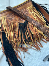 Load image into Gallery viewer, Smokin’Cactus ‘Thunder-Flower’ leather crossbody bag