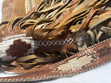 Load image into Gallery viewer, Smokin’Cactus ‘Sandy Springs ’ leather crossbody bag