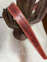 Load image into Gallery viewer, S’S Spring Buffalo 🦬 ‘women’s leather belt- measures 78cm -88cm.