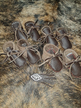 Load image into Gallery viewer, 'LITTLE FEATHER' full leather handmade moccasins
