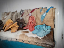 Load image into Gallery viewer, 'LITTLE FEATHER' full leather handmade moccasins