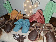 Load image into Gallery viewer, 'LITTLE FEATHER' full leather handmade moccasins