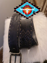 Load image into Gallery viewer, 🦬MENS Smokin'Spurs leather hand stitched edge belt.