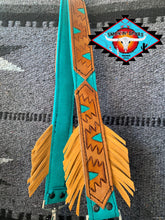 Load image into Gallery viewer, Smokin’Spurs ‘southwestern breeze’ hand made full leather bag🌵❤️
