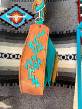 Load image into Gallery viewer, Smokin’Spurs ‘southwestern breeze’ hand made full leather bag🌵❤️