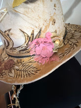 Load image into Gallery viewer, 100% wool Fedora ‘Buckle Up ’