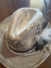 Load image into Gallery viewer, 100% wool Fedora ‘Silver Lining ’