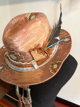 Load image into Gallery viewer, 100% wool Fedora ’Southwestern Rides’