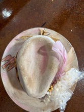 Load image into Gallery viewer, 100% wool Fedora ‘Eagle Sunset’