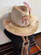 Load image into Gallery viewer, 100% wool Fedora ‘Eagle Sunset’