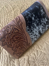 Load image into Gallery viewer, BLOSSOMS IN BLOOM HAND-TOOLED WALLET