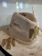 Load image into Gallery viewer, 100% wool Fedora ‘Fly Like an Eagle ’