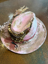 Load image into Gallery viewer, 100% wool Fedora ‘Dusty Pink Sunsets’