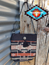 Load image into Gallery viewer, Southwest Concho Handbag