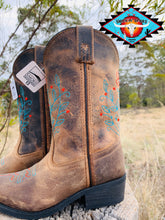 Load image into Gallery viewer, Smoky Mountain leather boot ‘FLORA’  youth  4-7
