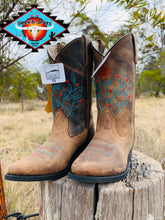 Load image into Gallery viewer, Smoky Mountain leather boot ‘FLORA’  youth  4-7