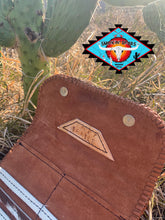 Load image into Gallery viewer, Smokin’Spurs the ‘NASH’s’ trifold wallet ‘happy trails’