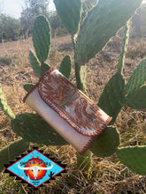 Load image into Gallery viewer, Smokin’Spurs the ‘NASH’s’ trifold wallet ‘happy trails’